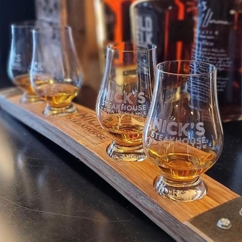 Hand-crafted Flight Set